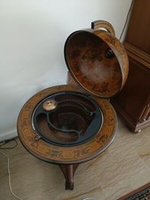 PORTA LIQUORI IN LEGNO A FORMA